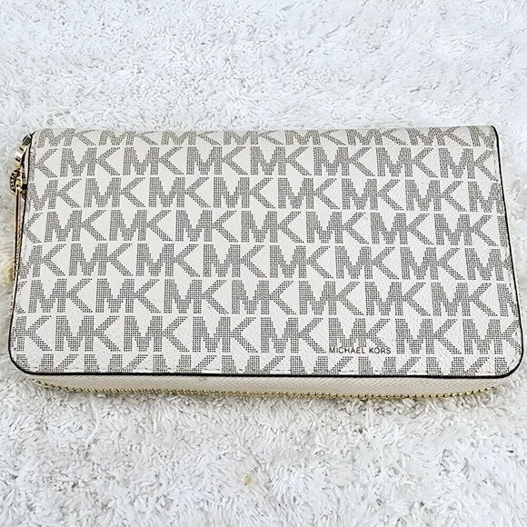 MICHAEL KORS Vanilla Canvas Jet Set Travel Large Continental Wallet Wristlet EUC - Picture 5 of 16